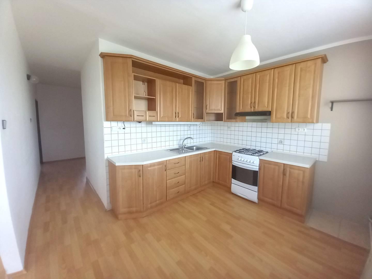 Predaj krásny 3-izbový byt + balkón, v peknom, tichom prostredí, v tes