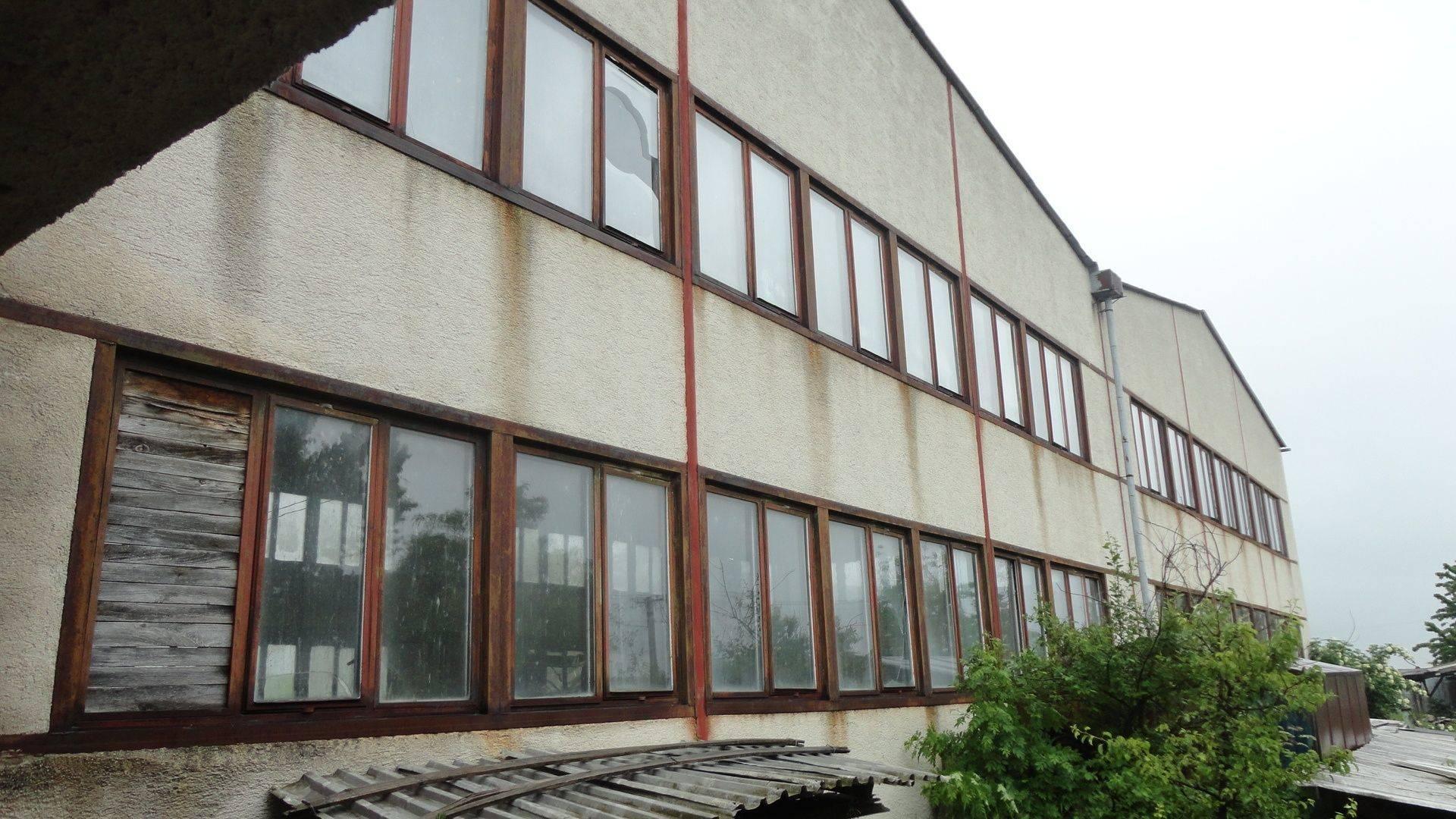 Predaj výrobno-skladového objektu, Chtelnica