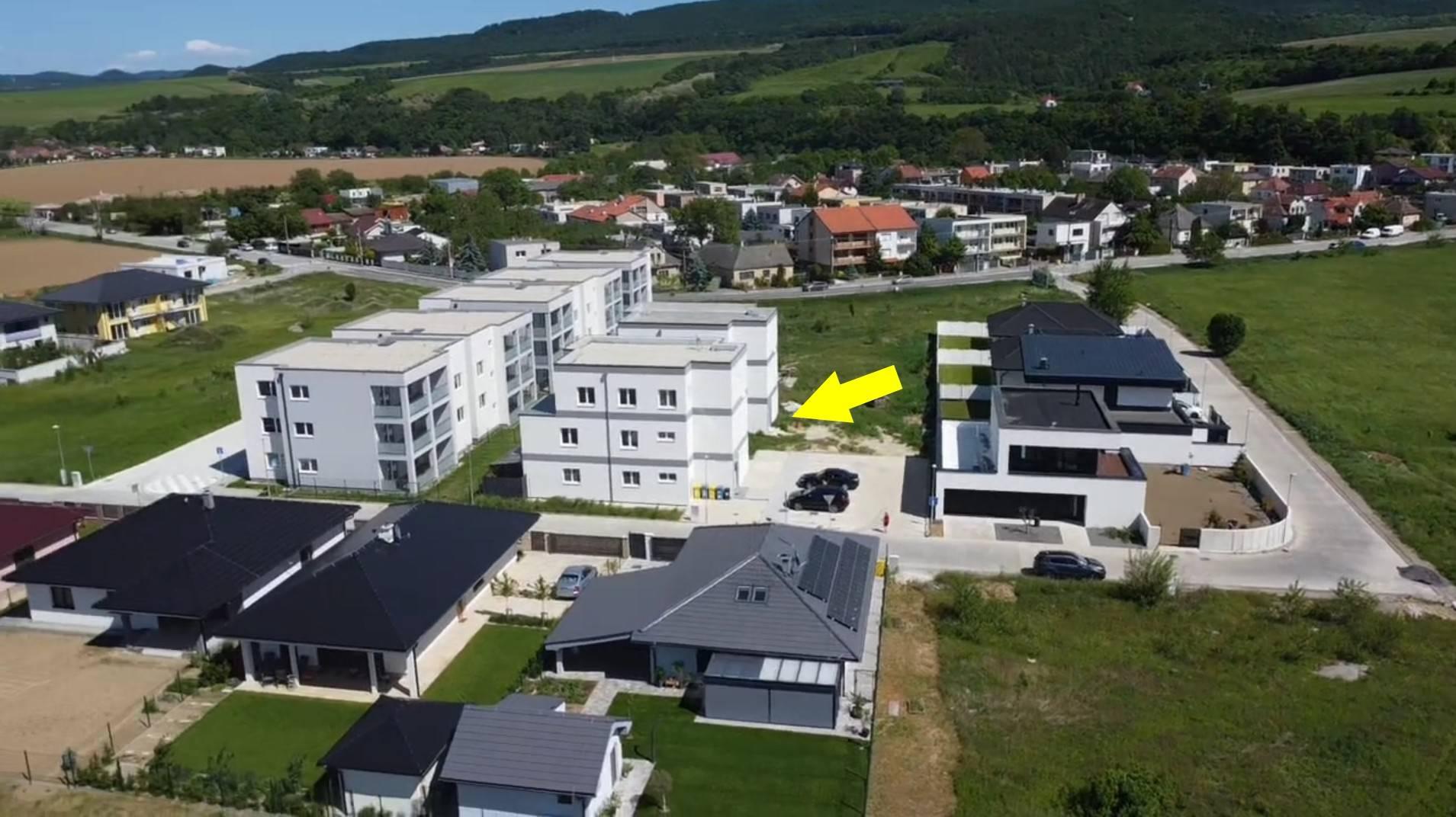 2 IZB BYT "D" 58,64 m2 + BALKÓN 6 m2, novostavba *SPA RESORT*  BANKA