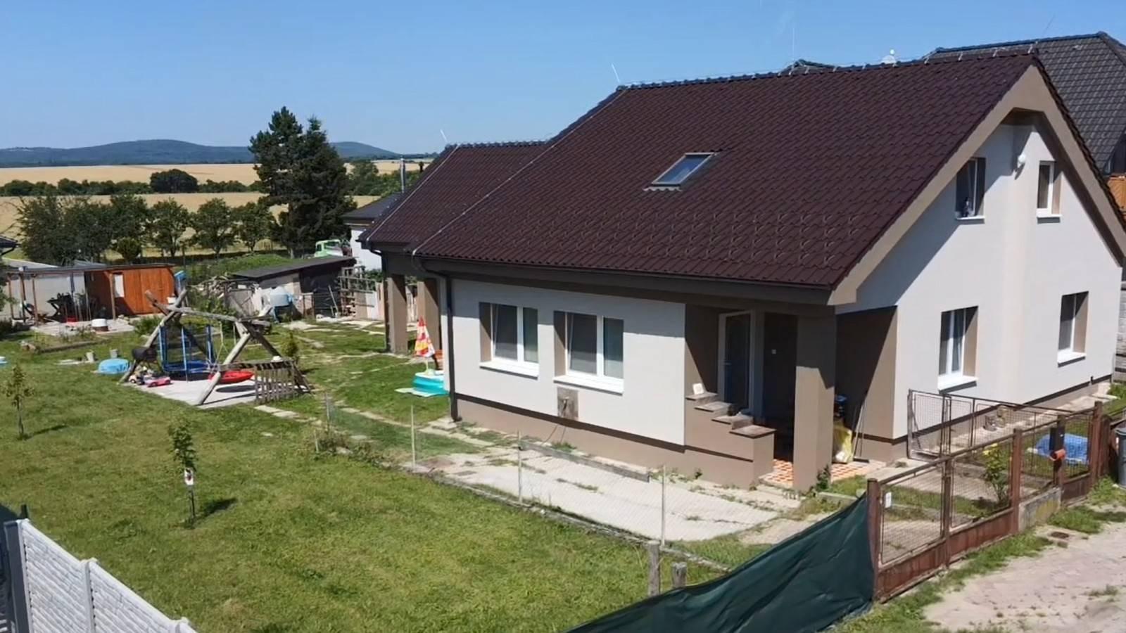 Dvojgeneračné bývanie - 2x Rodinný dom Nitrianska Blatnica