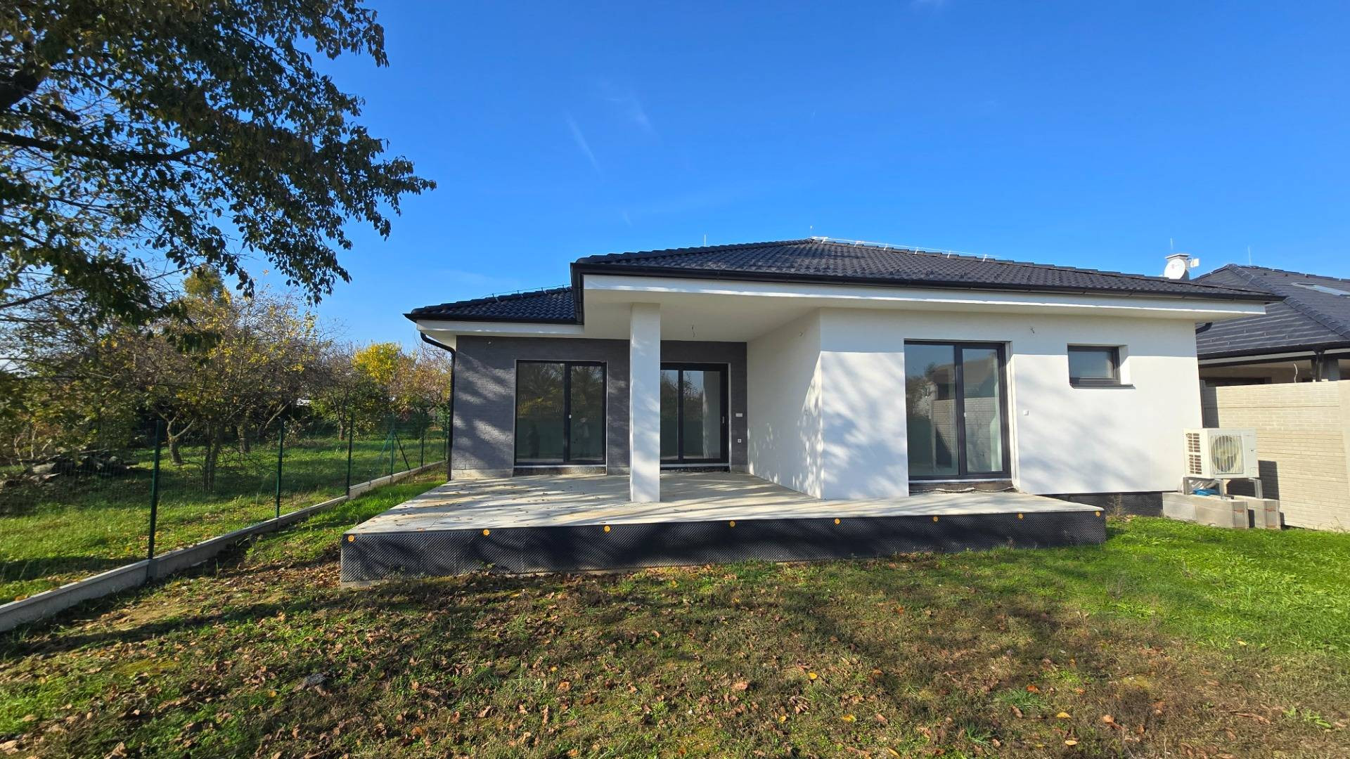 *PREDANÉ* 4 izb BUNGALOV novostavba Rakovice, kvalitné prevedenie