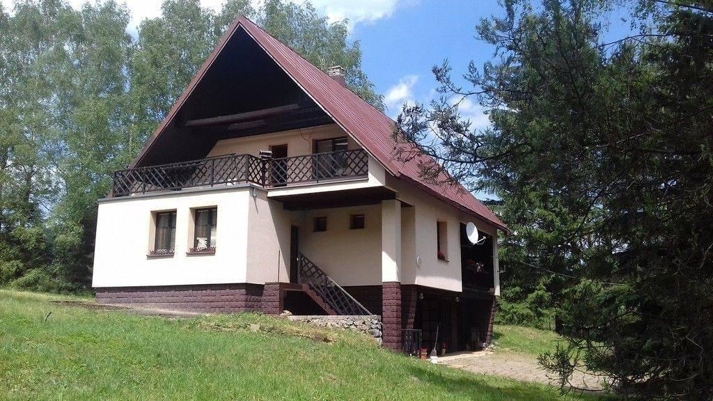 Priestranná chalupa pri lyžiarskom stredisku - Valaská Belá