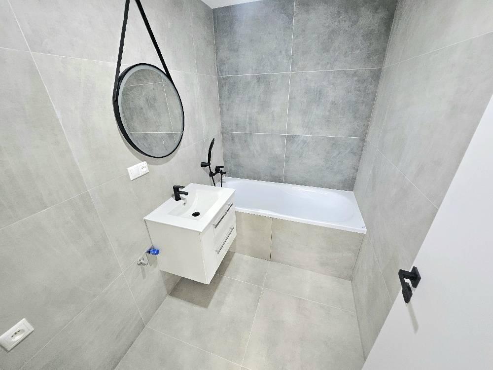 3 izbový byt Bánovce nad Bebravou/CENTRUM- STRED/NOVÁ REKONŠTRUKCIA