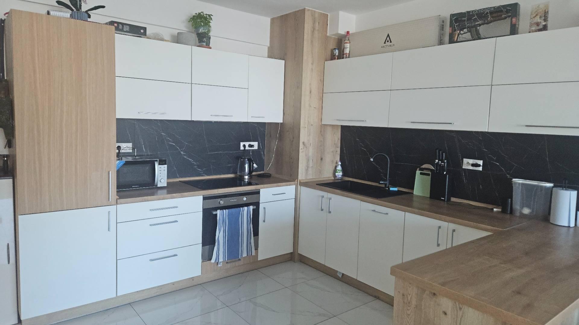 2 izbový luxusný byt v centre (ORION),Dubnica nad Váhom.57 m2