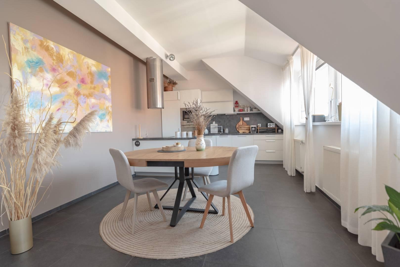 Na predaj výnimočný mezonet, 141 m², Brnianska ulica, Staré Mesto