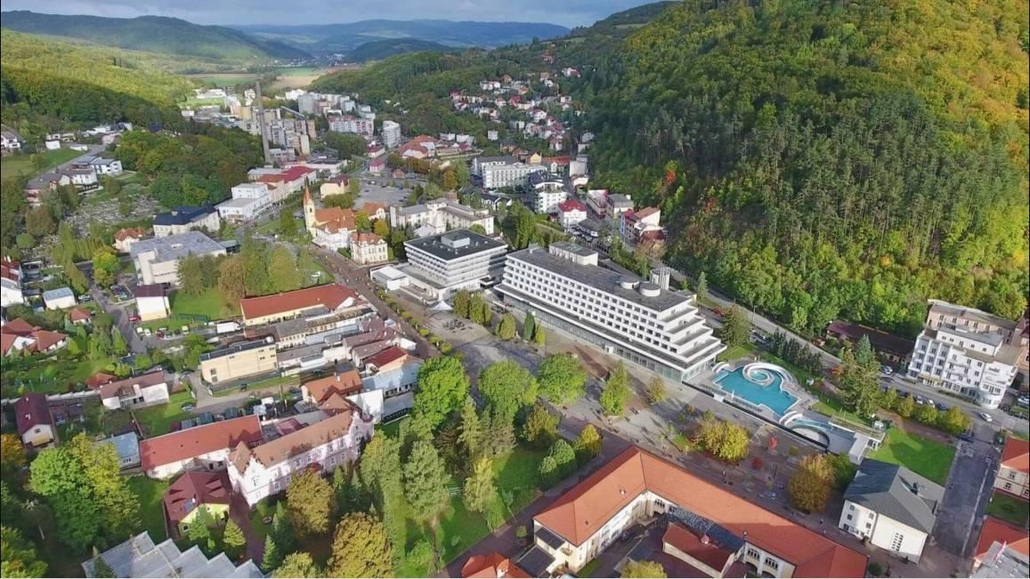 Komerčný pozemok 1651 m2, Hurbanova , Trenčianske Teplice 