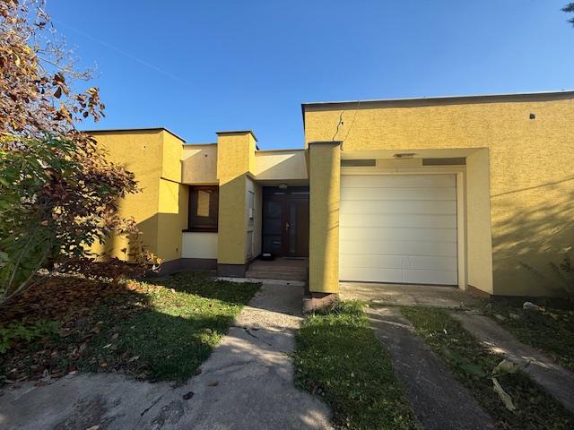 Rodinný dom 5 izieb, Trnava, Átriová