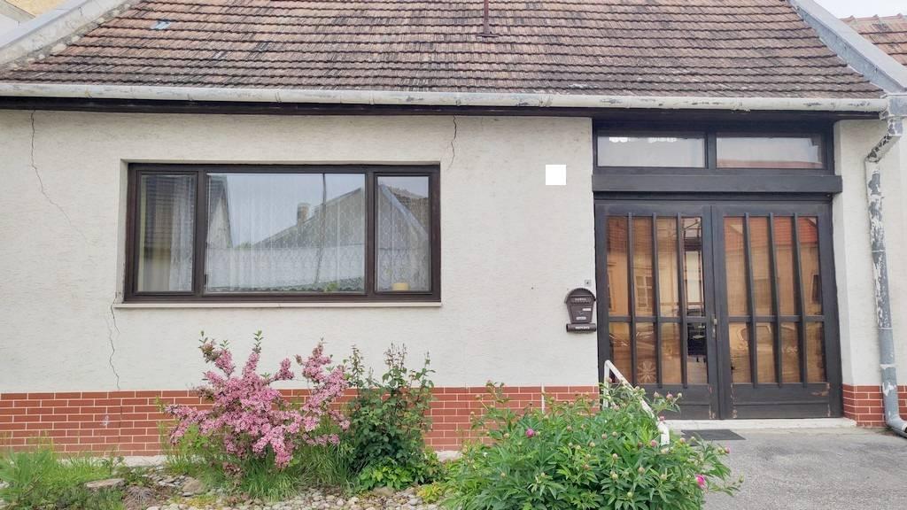 REZERVOVANÉ.....Na predaj 3 izbový rodinný dom, Pod Párovcami Piešťany