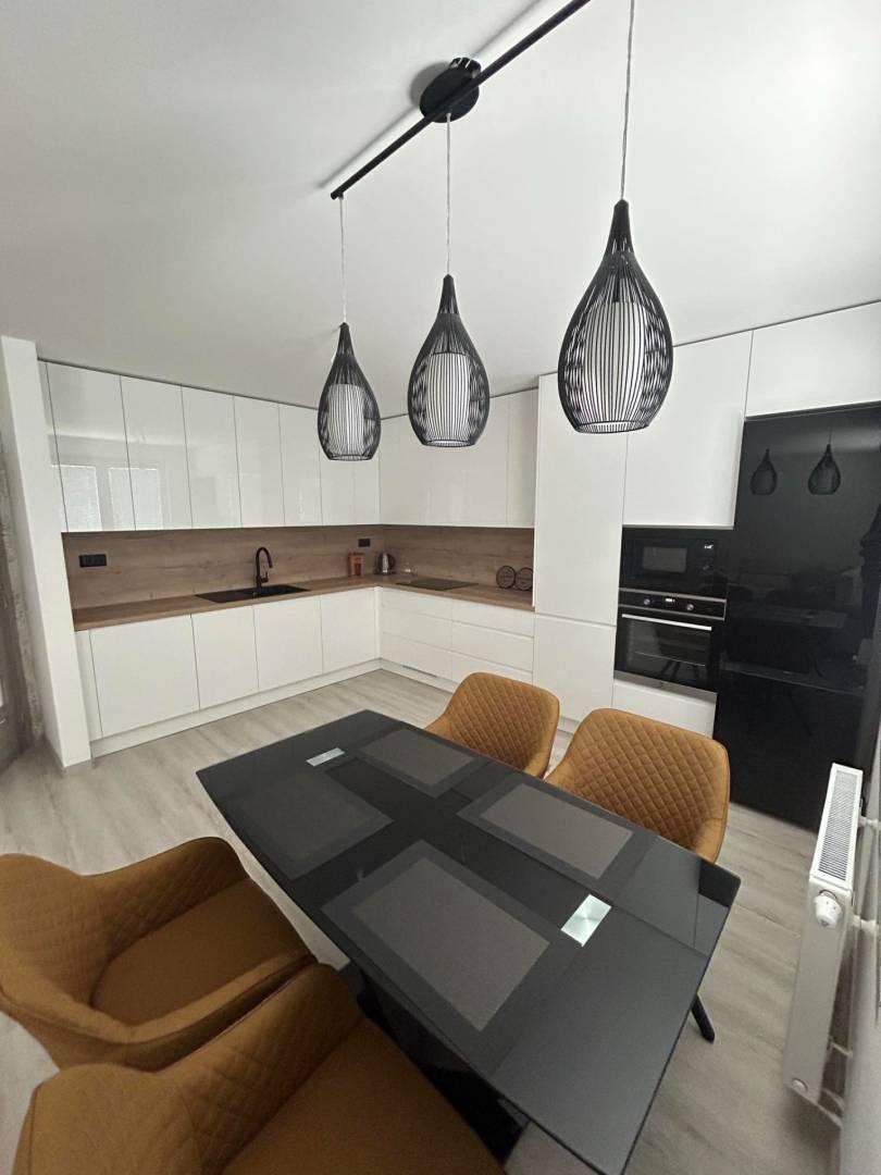 Luxusný 3 izbový mezonetový byt v UrbanParku (105 m2)-Trenčín