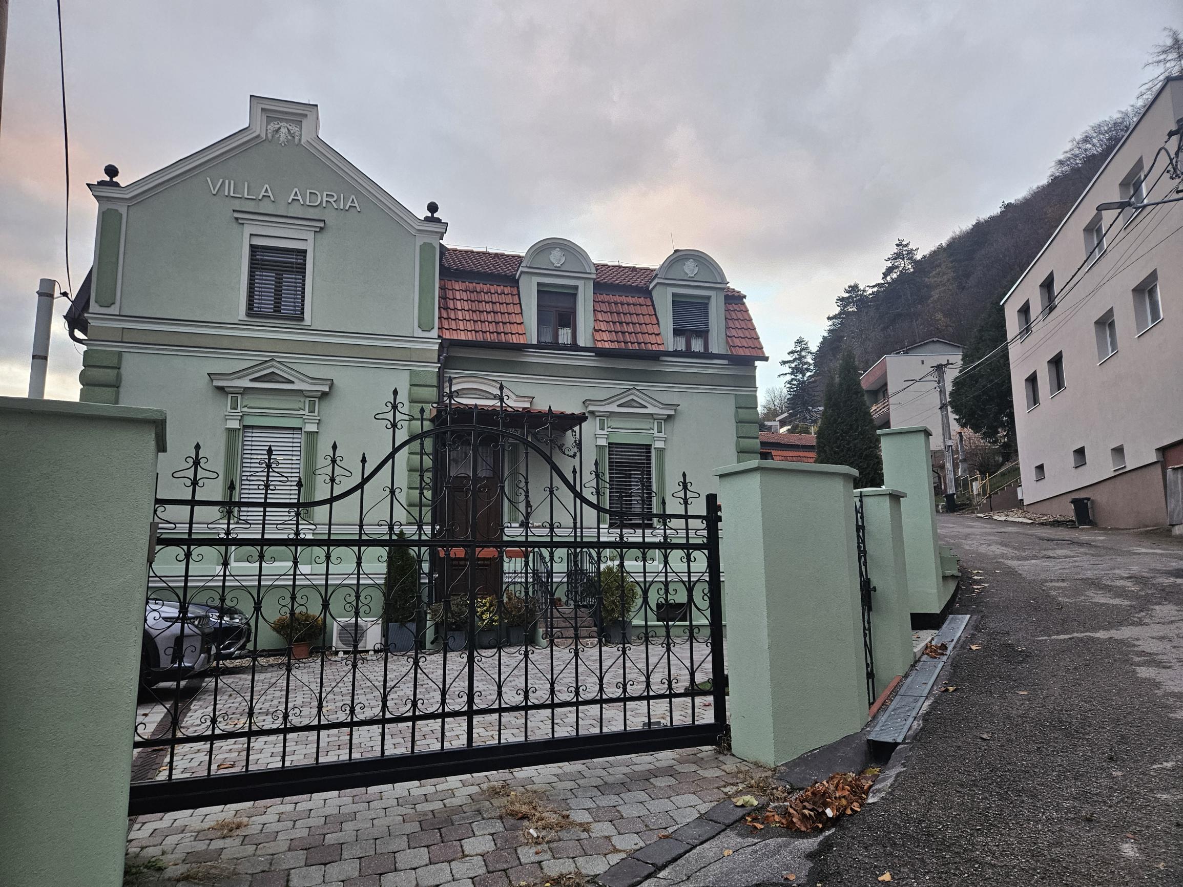 Veľkometrážny 3 izbový byt v kúpeľnom meste Trenčianske Teplice