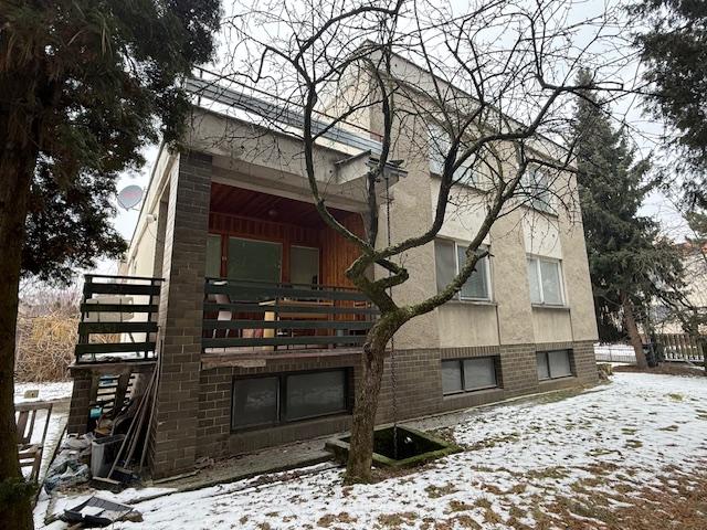 Rodinný dom v centre Dubnice nad Váhom, pozemok 583 m2