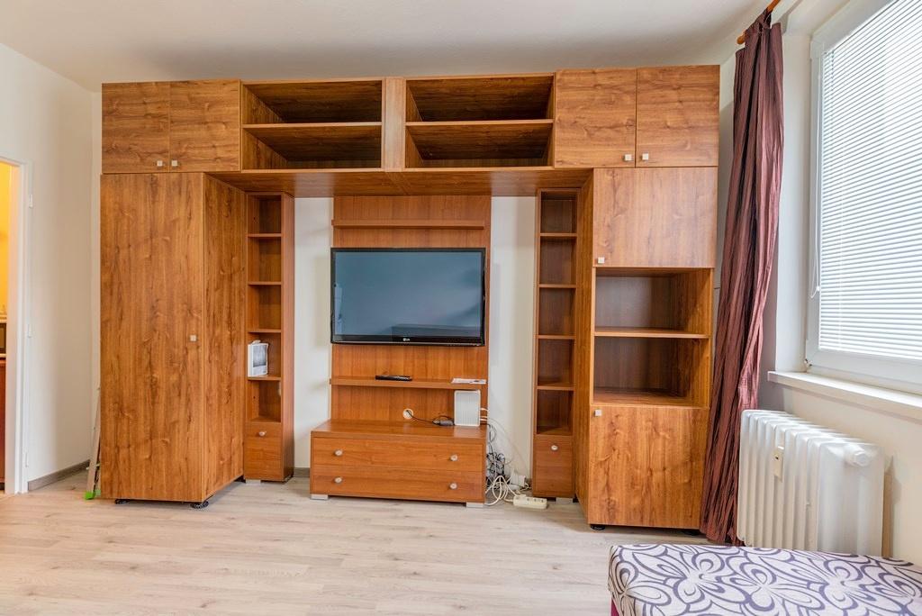 Na prenájom garsónka 20 m², Štefunkova ul. Ružinov, ihneď voľná