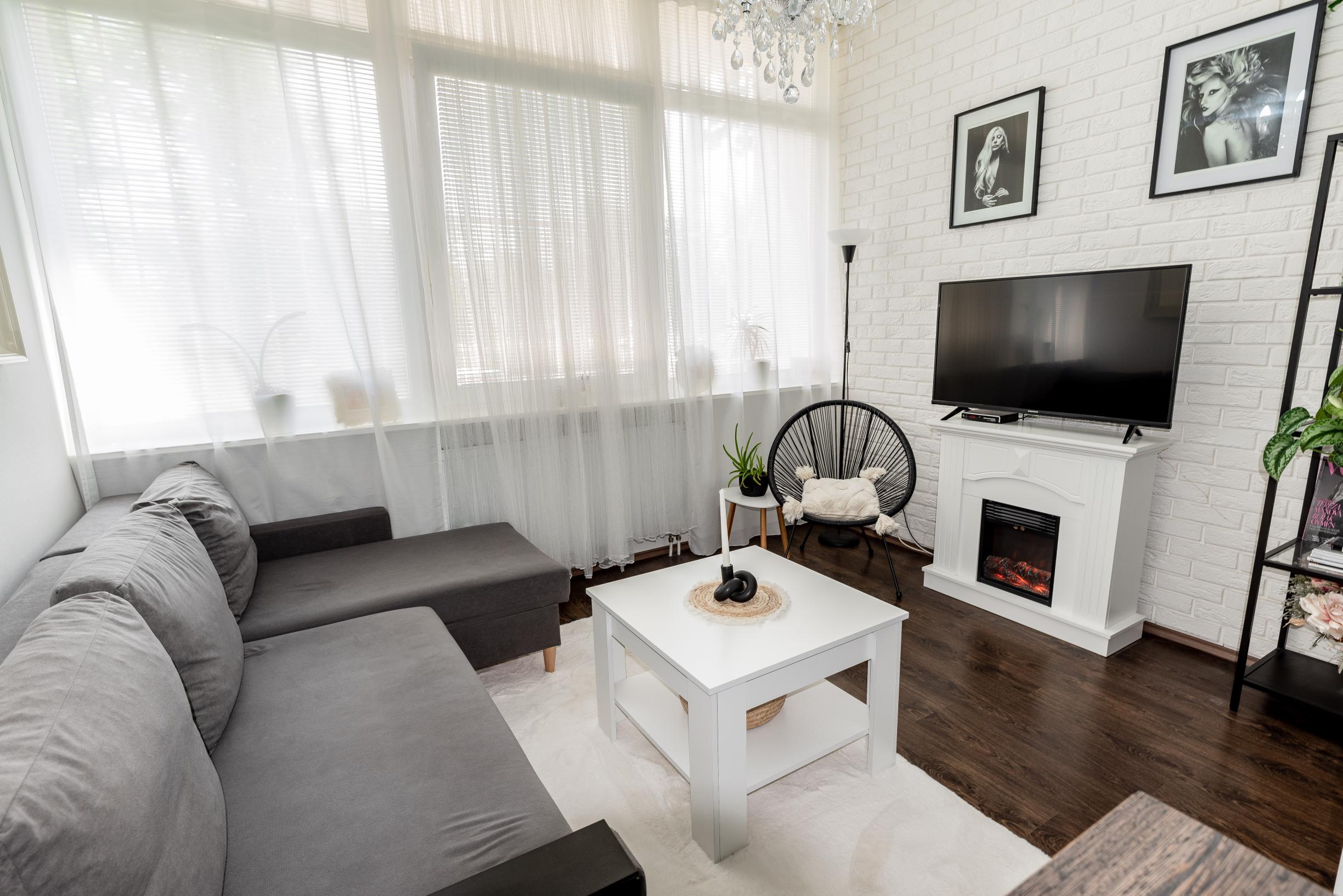 Na predaj elegantný a moderný 2-izbový byt po kompletnej rekonštrukcii + parkovacie státie, Vlčie Hrdlo, Ružinov