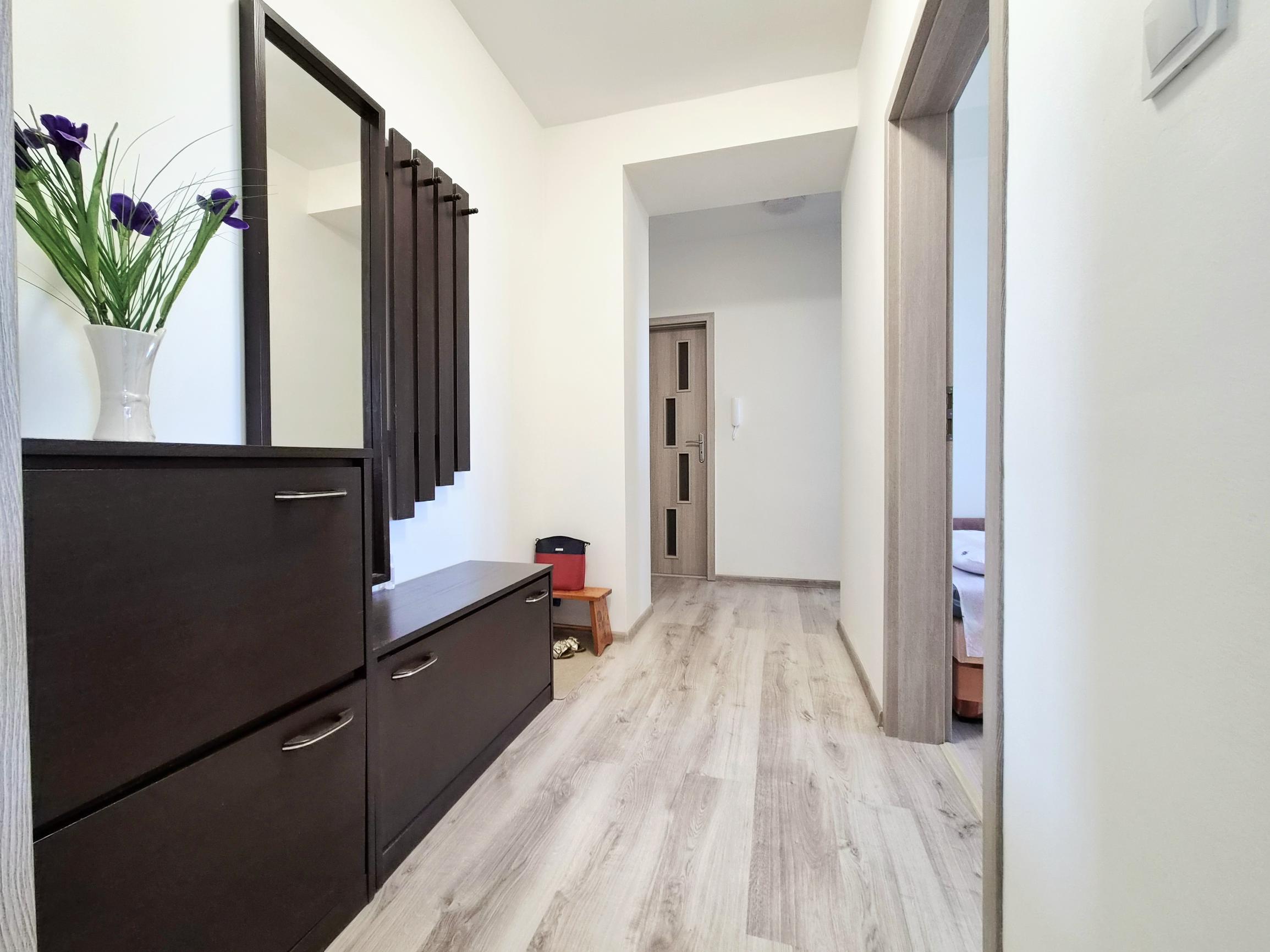 2 izbový byt Trenčín 55m2 + balkón
