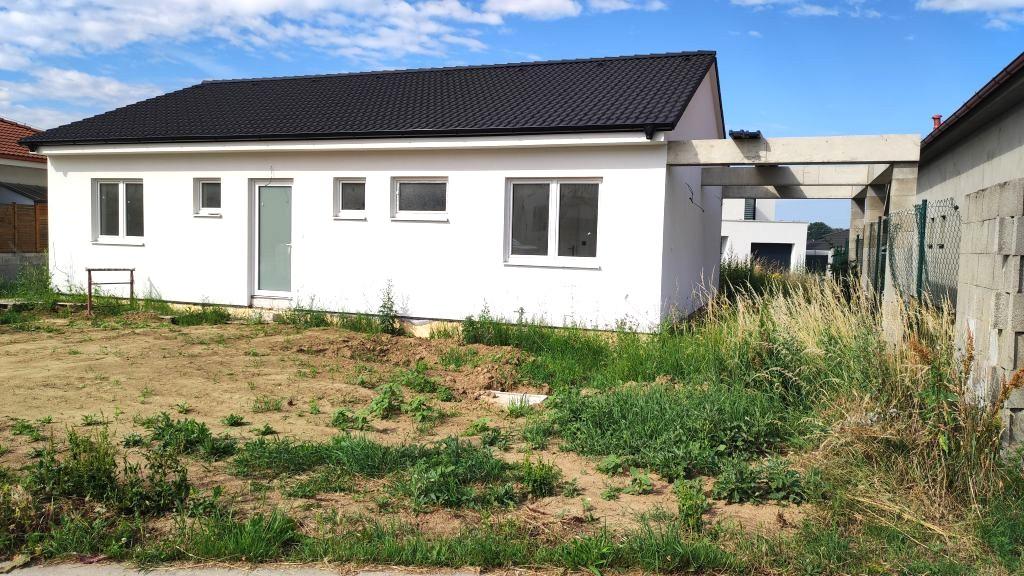 Novostavba rodinného domu-bungalov, Sokolovce