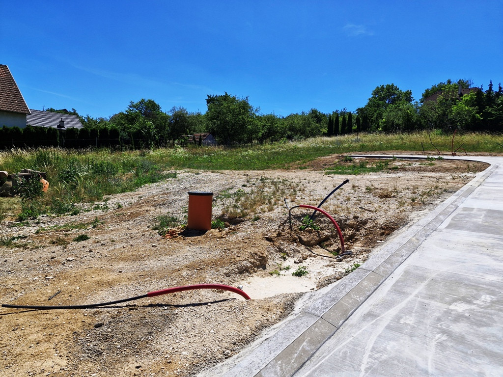 Stavebný pozemok o výmere 695 m2 v súkromnej štvrti - Stará Turá