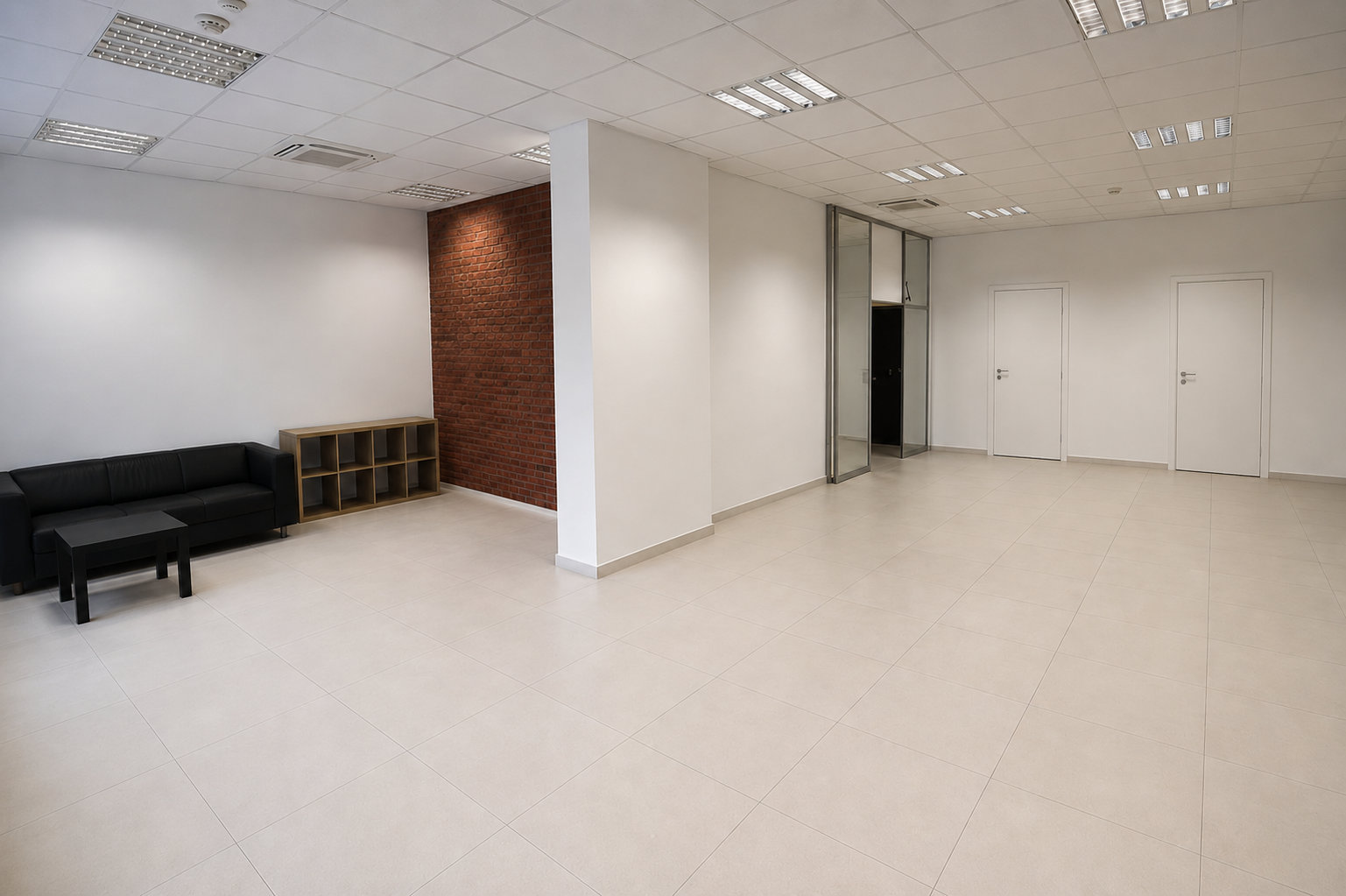 Obchodný priestor na prenájom, 90 m², Šumavská ulica, BA – Ružinov, ihneď voľný + parkovacie miesto